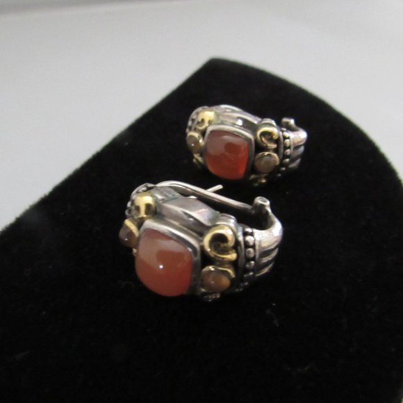 Vintage Samuel B Gold, Silver Earrings – Hardly Worn - Picture 10 of 11